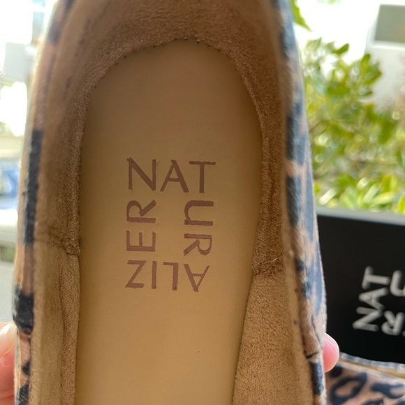 NWB Naturalizer leopard print flats - Picture 4 of 10